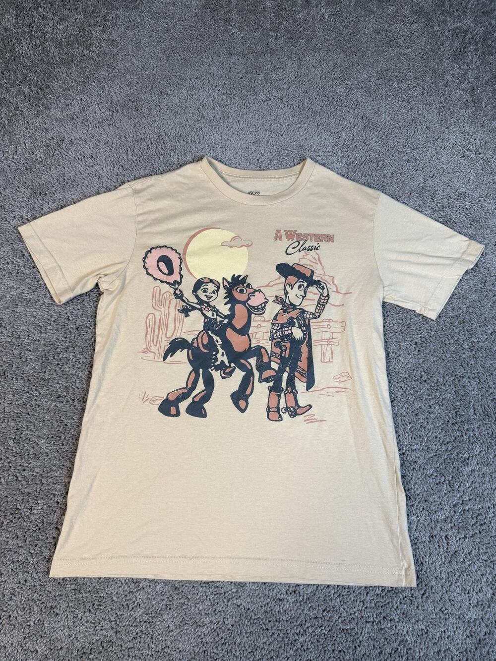 Disney Pixar Toy Story 5 Shirt Mens Medium Beige Woody Jessie Graphic Front